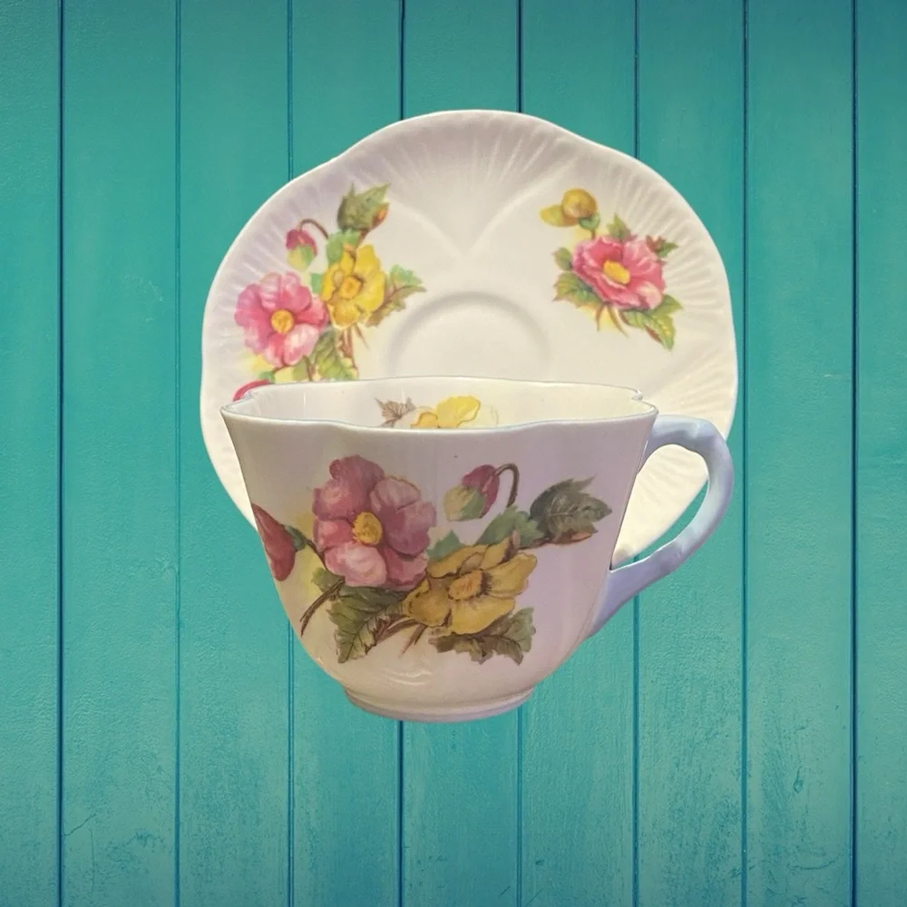 1950 Shelley Begonia Tea Cup Dainty Shape Cup and Saucer English Fine Bone China